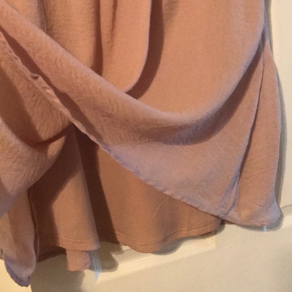 Adorable Light Pink Ruffle sleeve Dress - Picture 5 of 8